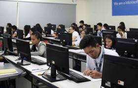 Asia Pacific College computer lab
